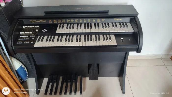 Vendo Órgão marca Digital Acordes