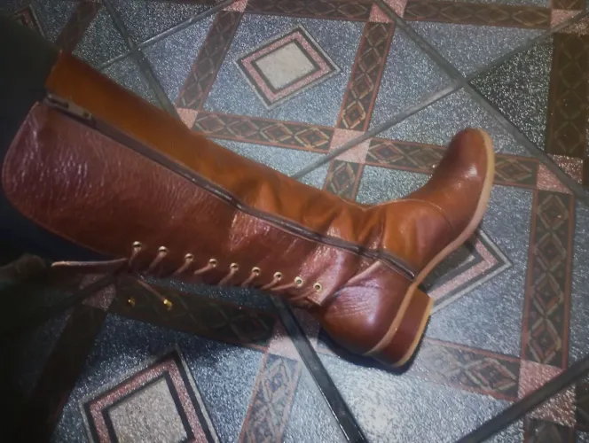Bota couro marron