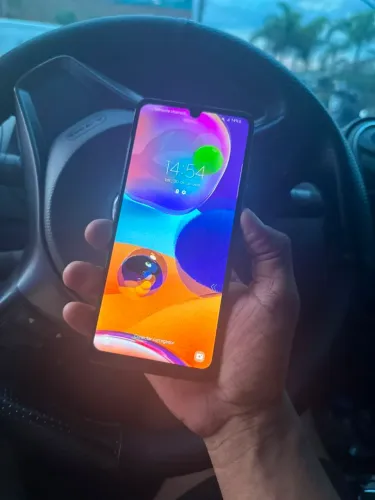 SAMSUNG A31