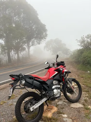 Honda XRE 300 ABS 2023 Vermelha - Muito Conservada