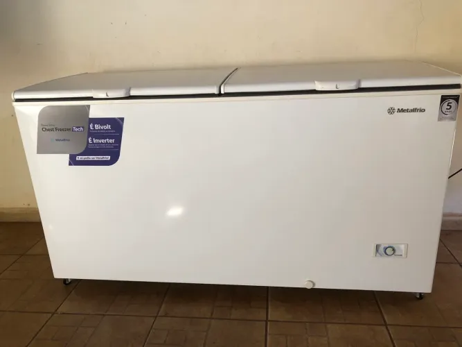 Freezer metalfrio 550l inverter
