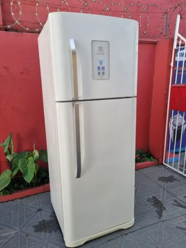 Geladeira Revisada por Técnica - Garantia de funcionamento 