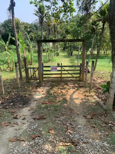 Sitio a VENDA em Japeri/Engº Pedreira - RJ