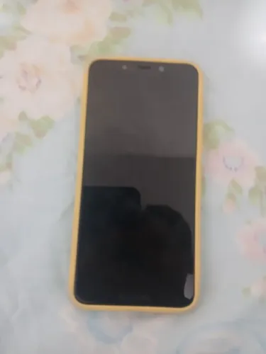 Celular de barbada