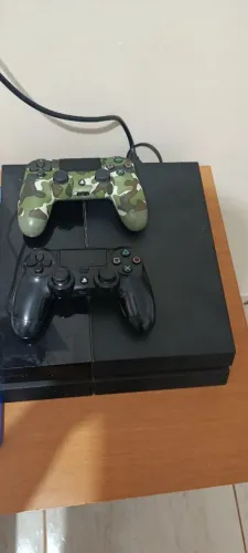 ? Vendo PlayStation 4 FAT completo!