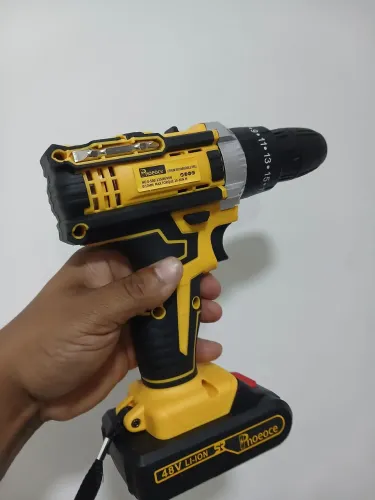 Parafusadeira soarfly 3 função duas baterias e carregador maleta mais kit soquete e broca