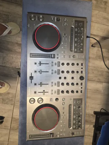 Controladora ddj t1 com defeito
