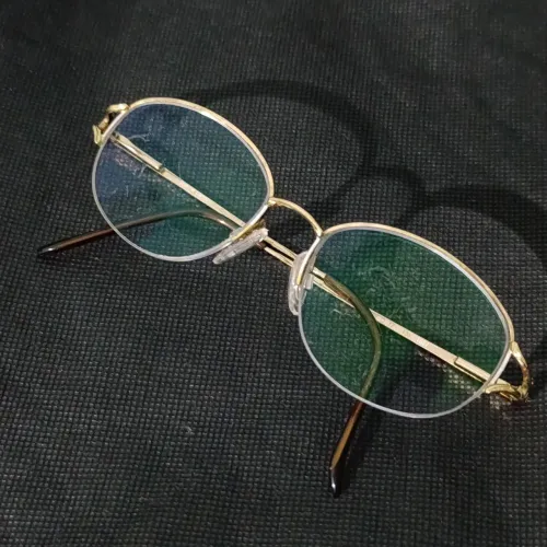 Óculos Pierre Cardin Armação Dourada