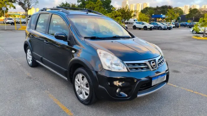 Nissan Livina X-gear Sl/X-gear 1.8 Flex F. Aut. 2012
