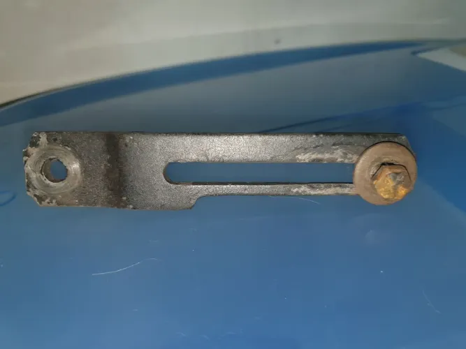 Suporte alternador gol gti