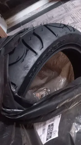 Vendo pneu aro 17 novo, nunca usado!