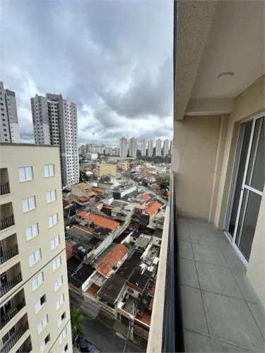 Apartamento com 2 quartos à venda ou para locação em Jardim três irmãos - SP