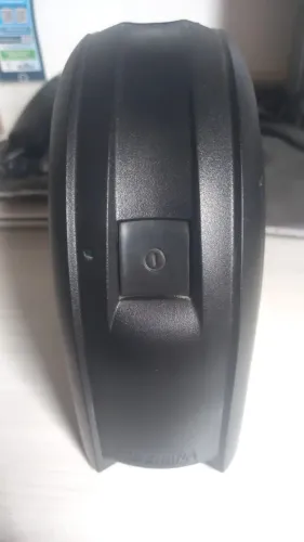 Estabilizador com defeito TS SHARA 300 VA usado.