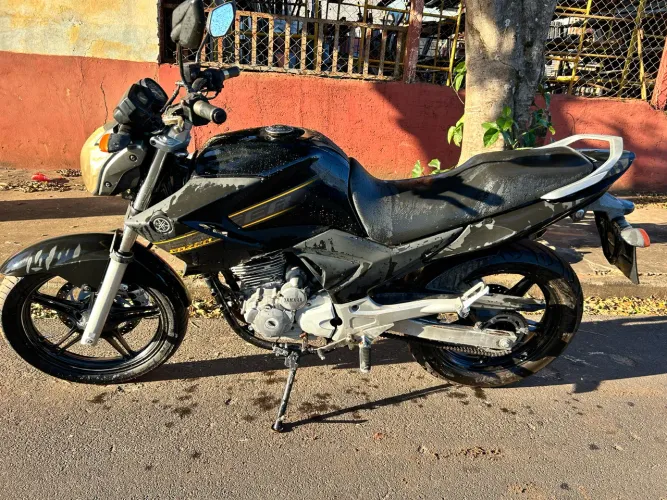 Yamaha Fazer - 250 - 2011