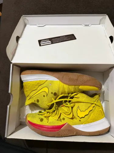 Nike Kyrie Sponge Bob