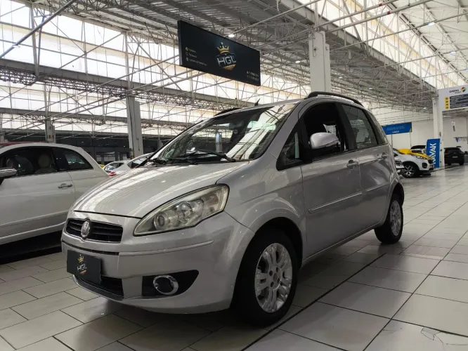 Fiat Idea Attractive 1.4 Fire Flex 8V 5P 2012
