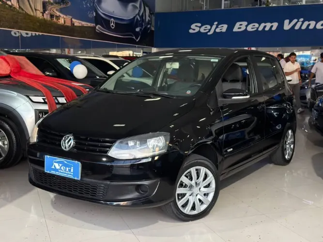 Volkswagen Fox 1.6 MI Total Flex 8V 5P 2014