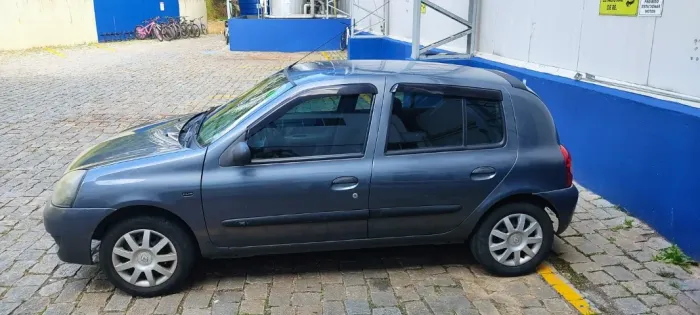 Renault Clio Hi-flex 1.0 16V 5P 2012