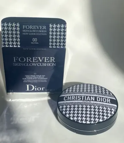 DIOR - Base Cushion Dior - acabamento luminoso hidratante