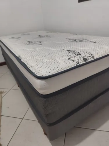 Cama de solteiro conjugada 
