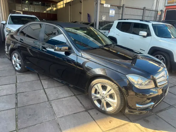 Mercedes-Benz C-200 CGI Avantgarde 1.8 16V 184cv Aut. 2014