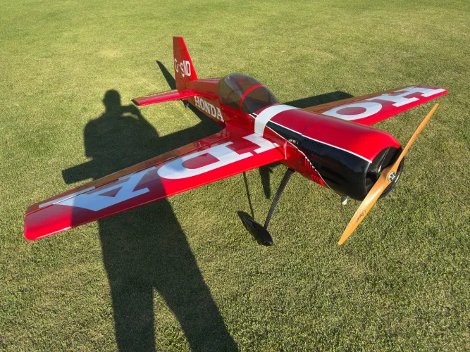 Aeromodelo Sukhoi