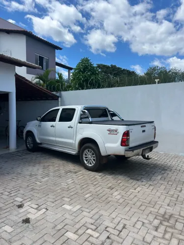 Toyota Hilux CD SRV D4-d 4X4 3.0 TDI Diesel AUT 2006
