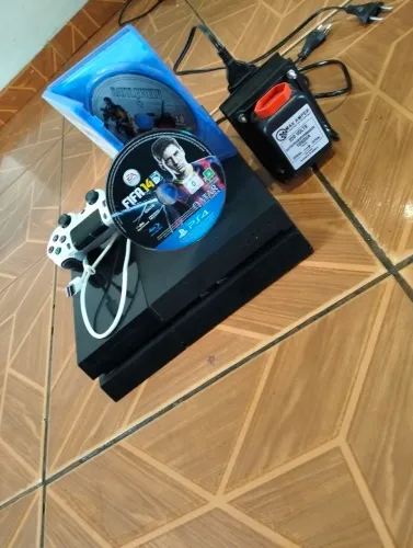 Vende-se ps4 fat, em prefeita condições