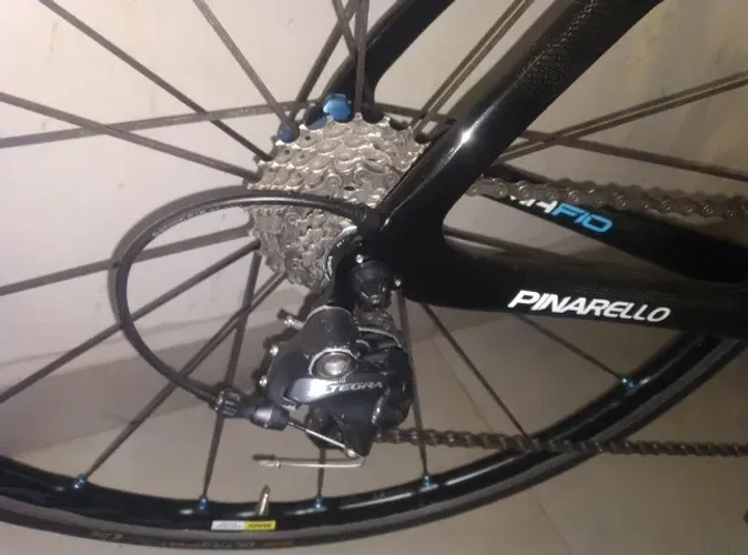 Bicicleta Speed Pinarello Sky