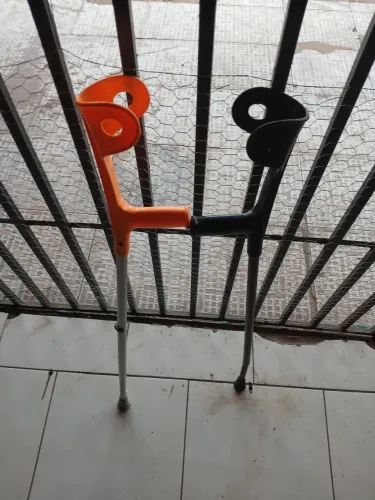 Vendo muletas