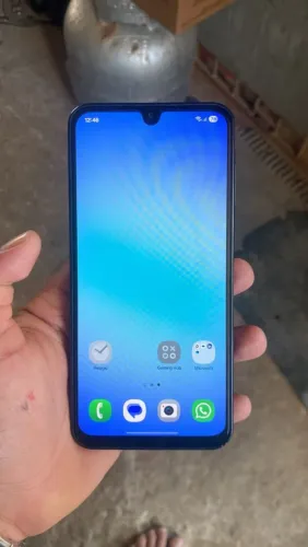 A17 5G 128 gigas ( Troco por iPhone e poco x7 pro. Dou a volta)