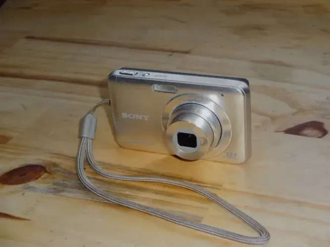 Cybershot Sony DSC-W310 12.1MP 