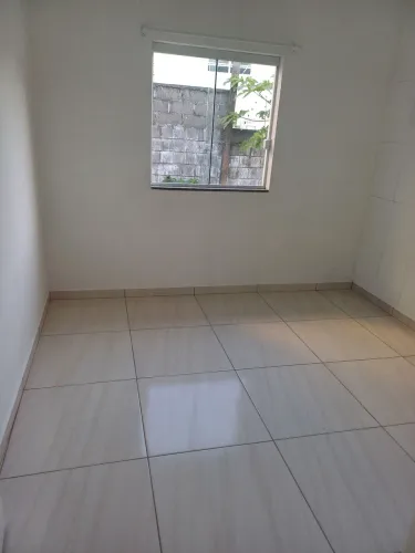 Alugo apartamento
