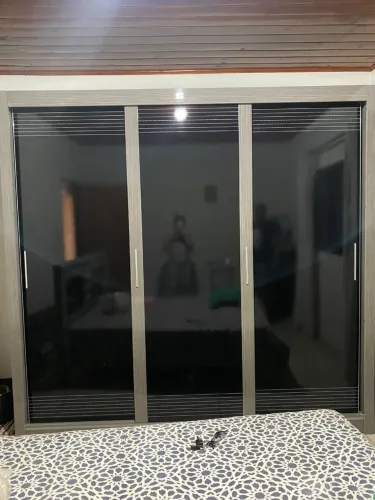 Vendo guarda roupa entrega e montagem grátis 