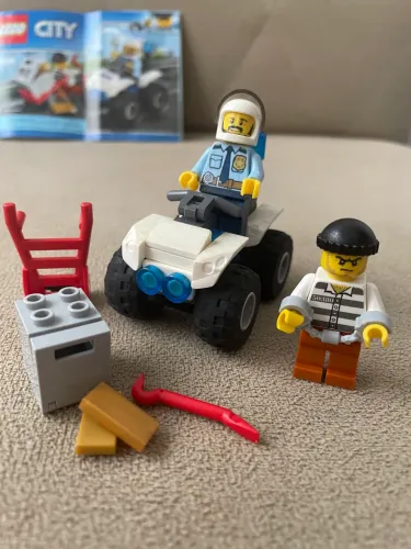 Lego City Detençao com Veiculo Off-Road 60135