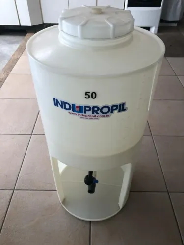 Fermentador cônico Indupropil 50 com pé