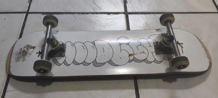 SKATE WOODLIGTH