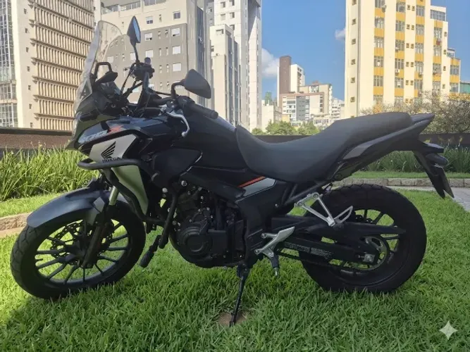 Vendo moto Honda CB 500X ano 2022 com 19.072Km
