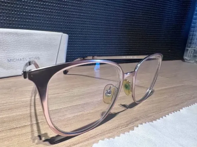 Óculos Michael Kors Original com Estojo