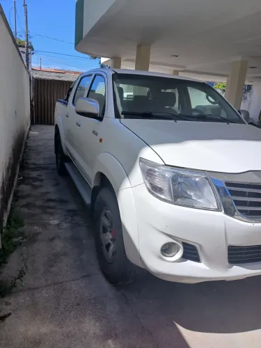 Toyota Hilux CD D4-d 4X4 2.5 16V 102cv TB Dies. 2012
