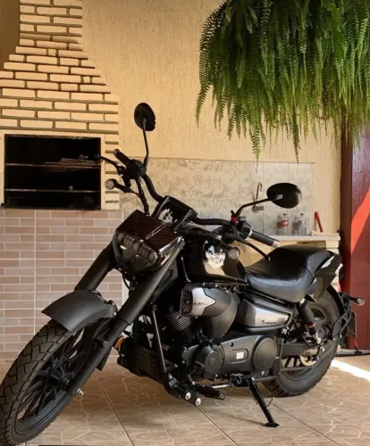 LGC F1 250 Titanium 2025/2026 Preta | 1.800 km