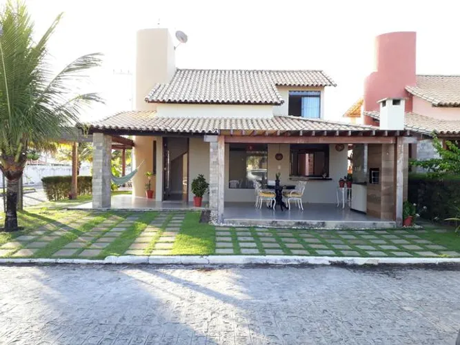 Linda casa de Cond/frente a Praia Sarney