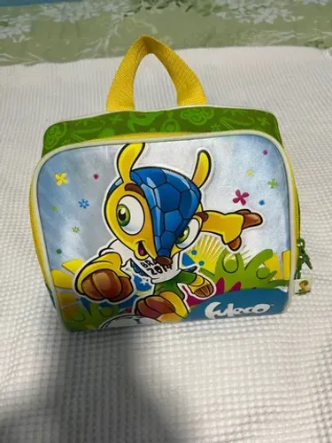 Lancheira fuleco pequena