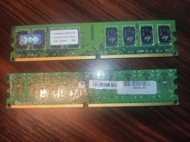 Memória para Desktop ddr2 667 512MB