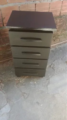 Criado mudo 