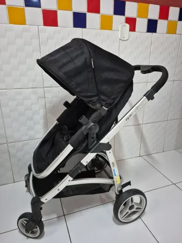 Carrinho de Bebê Infanti Epic Lite 