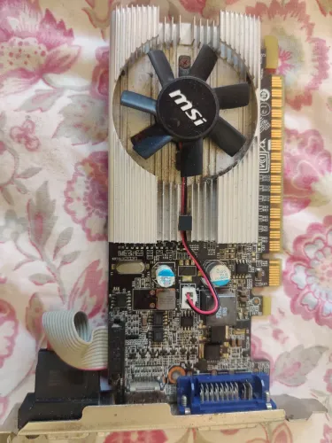 Placa de Vídeo MSI ( Defeito )