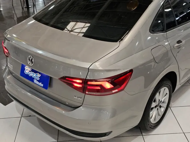 Volkswagen Virtus 1.6 MSI Flex 16V 5P Mec. 2019