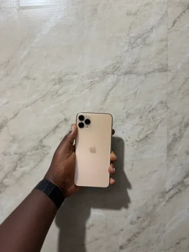 iPhone 11 Pro Max 