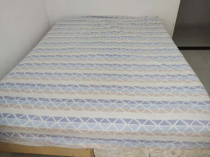 Cama Queen